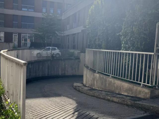 Garage Parking à louer Troyes