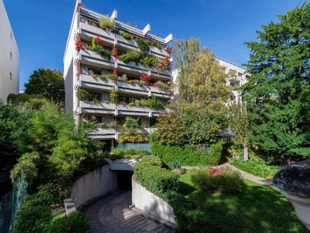 Garage Parking à vendre à Neuilly sur Seine 92200