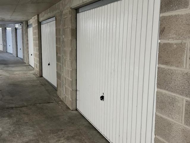 Garage Parking à vendre à Amiens 80000