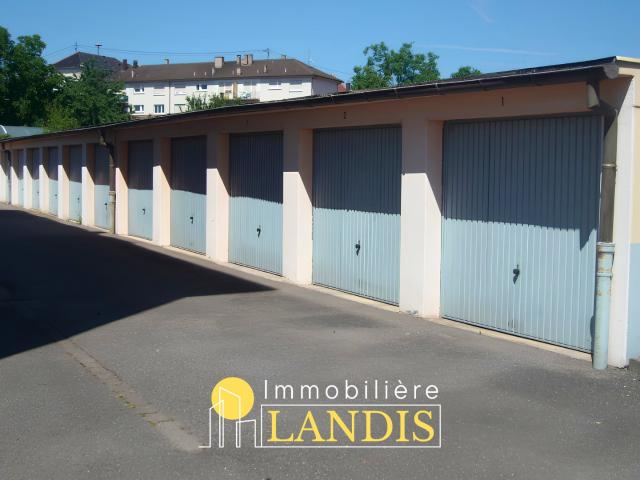 GARAGE PROCHE DU CENTRE VILLE