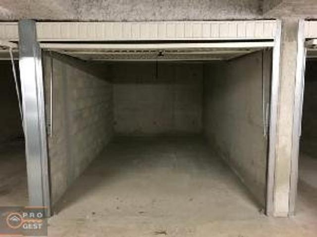 Garage quartier Rive du Lez