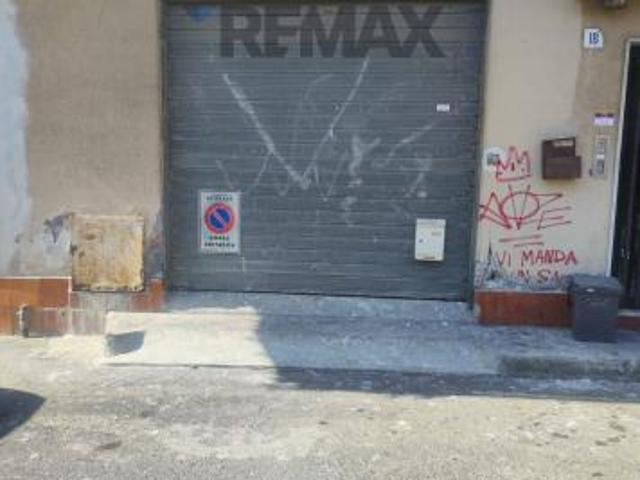 Garage/Box in vendita a Acireale