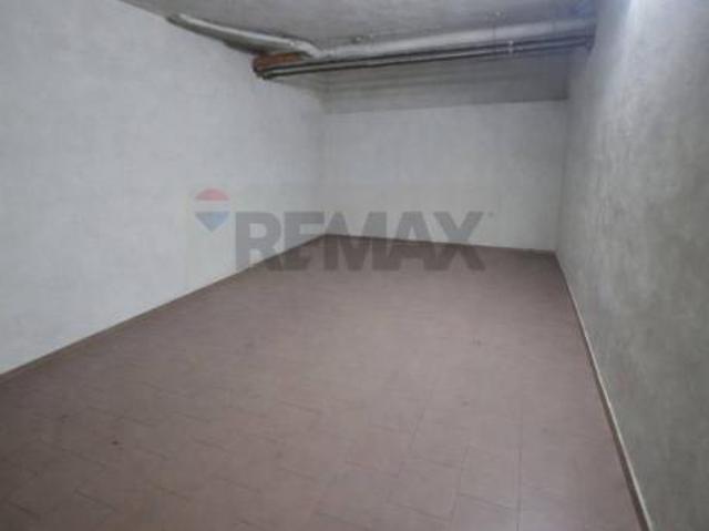 Garage/Box in vendita a Catania, Via Palermo Nesima