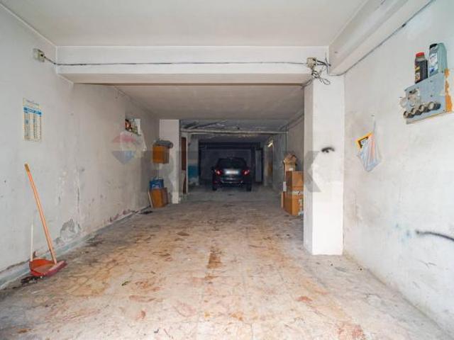 Garage/Box in vendita a Gravina di Catania