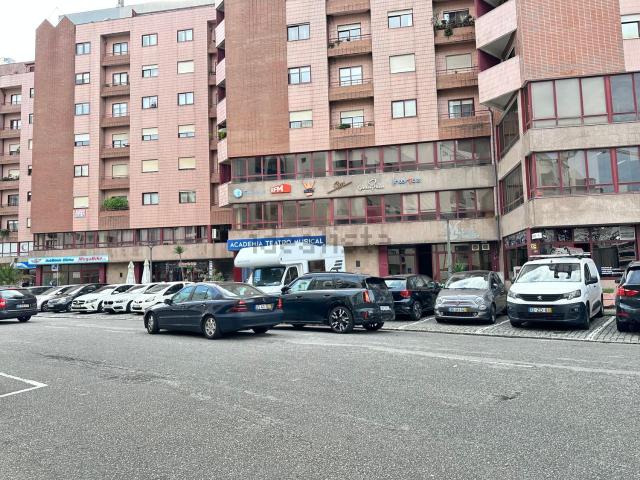 Garagem, Mafamude