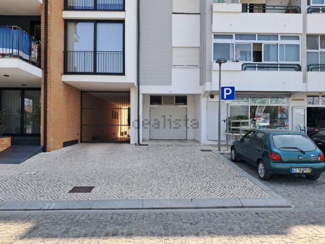 Garagem, Mealhada