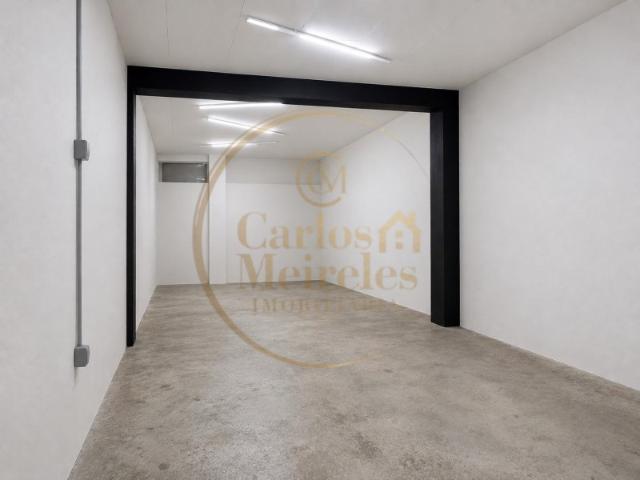 Garagem no Centro de Vila Verde