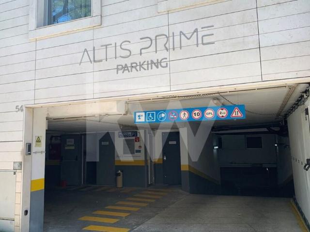 Garagem no Edificio Altis Prime em zona nobre junto Avenida Liberdade