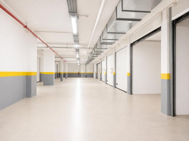 Garagem Nova em Torres Novas Localização Central Privilegiada
