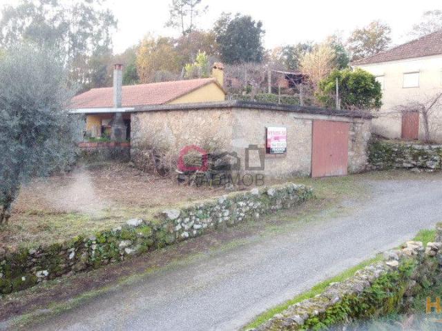 Garagem ? Oliveira de Frades | 26083494087