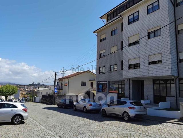 Garagem, Oliveira do Douro