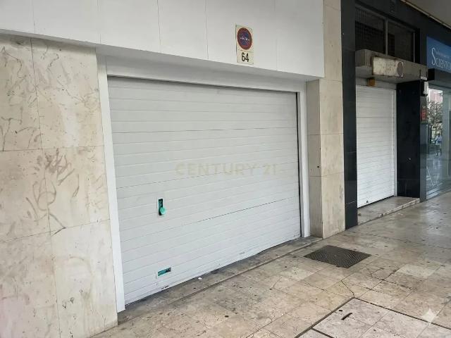 Garagem à venda em Arroios, Lisboa