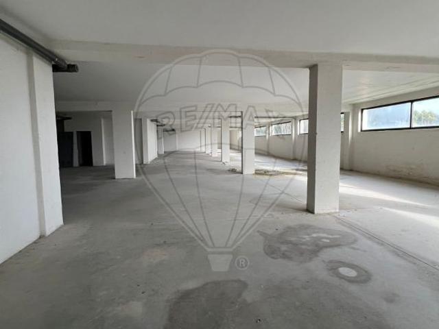Garagem à venda em Marco de Canaveses