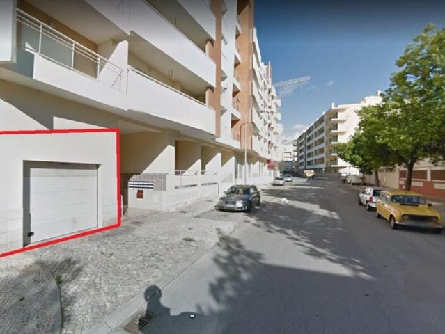 Garagem à venda em Quintão, Armação de Pêra, concelho de Silves, Faro, Portugal