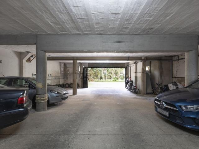Garagem, Aldoar Foz do Douro Nevogilde