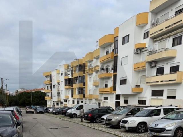 Garagem Box 60,36m² Laranjeiro / Feijó