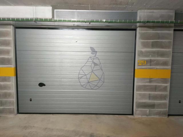 Garagem box para arrendamento anual em Portimao, Portimão, Zona Ribeirinha