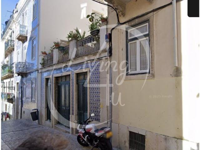 Garagem Com Possibilidade De Transformar Em Loft 0m² Santa Maria Maior