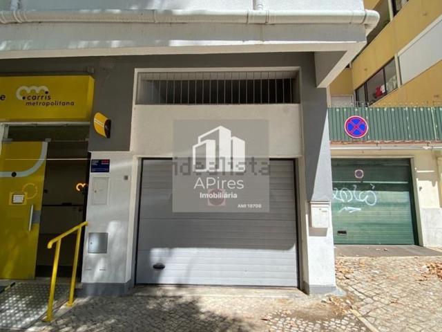 Garagem, Costa de Caparica
