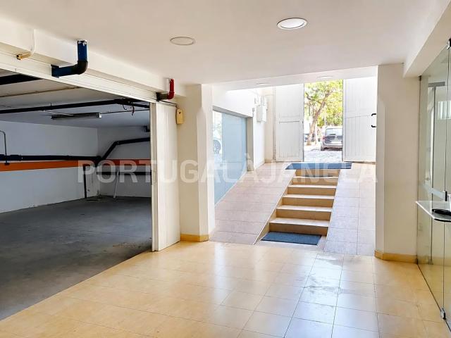 GARAGEM DE 234 M² TRANSFORMADA EM ESCRITÓRIO PREMIUM NO BAIRRO AFONSO COSTA SETÚBAL SÃO SEBASTIÃO
