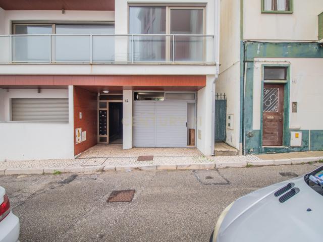 Garagem em Figueira da Foz perto da marginal