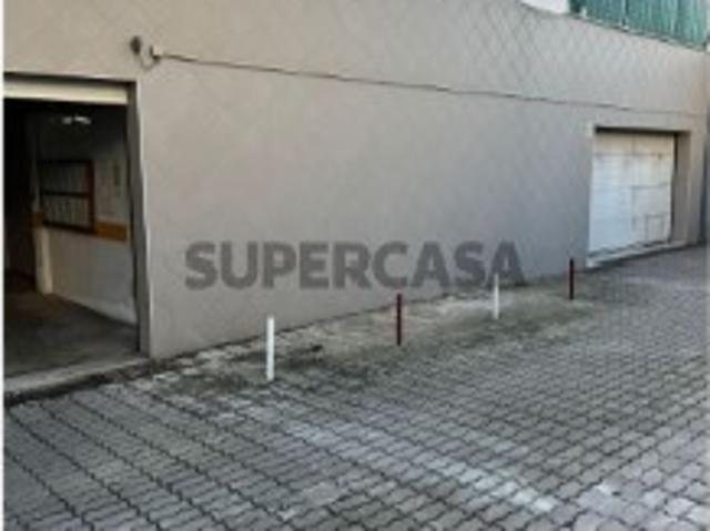 Garagem em São Sebastião