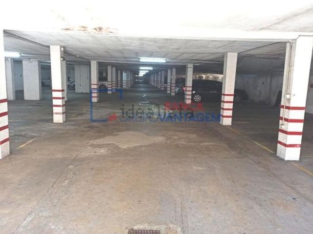 Garagem, Fânzeres e São Pedro da Cova