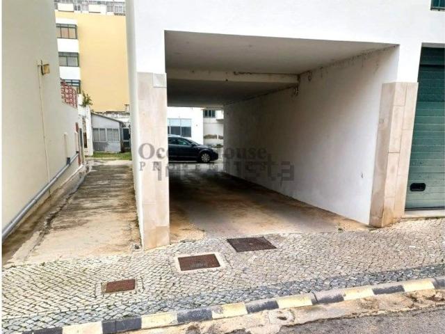 Garagem, Faro