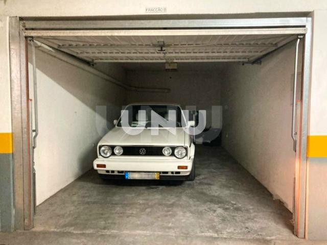 Garagem Fechada Centro da Cidade de Viseu