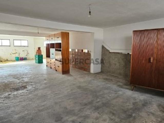 Garagem fechada em localização privilegiada, ideal para a sua comodidade