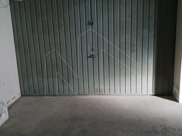 Garagem fechada no Bairro do Liceu Aveiro