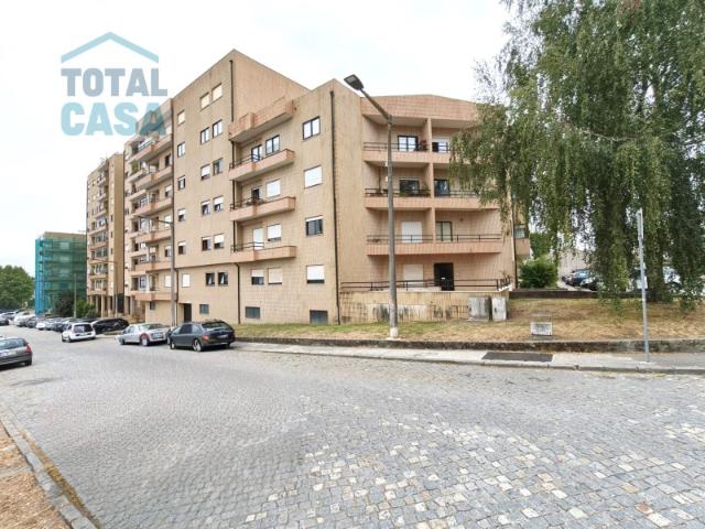 Garagem Fechada para Venda em Viana do Castelo
