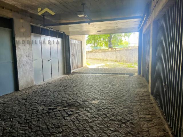 Garagem fechada para venda em Castelo Branco