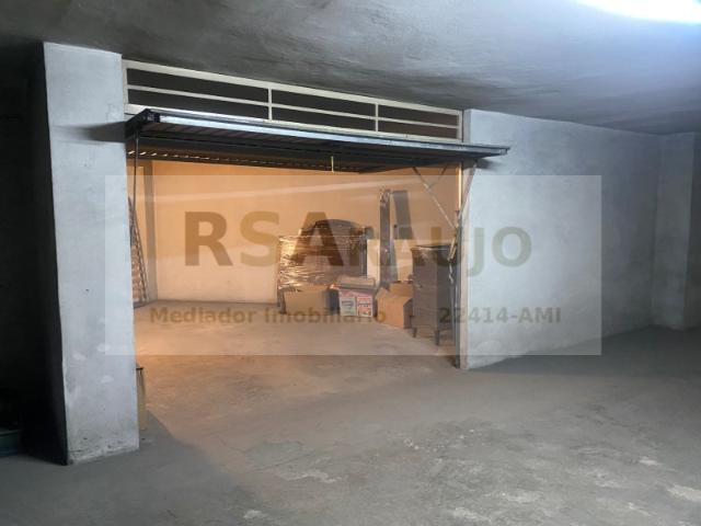 garagem Fechada para Arrendar