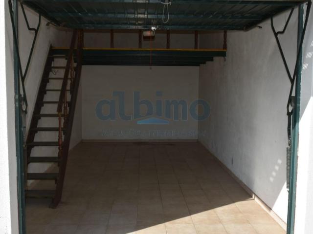 Garagem individual com excelente localização Porto Alto Samora Correia