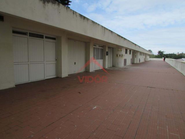 Garagem junto ao Parque das Abadias