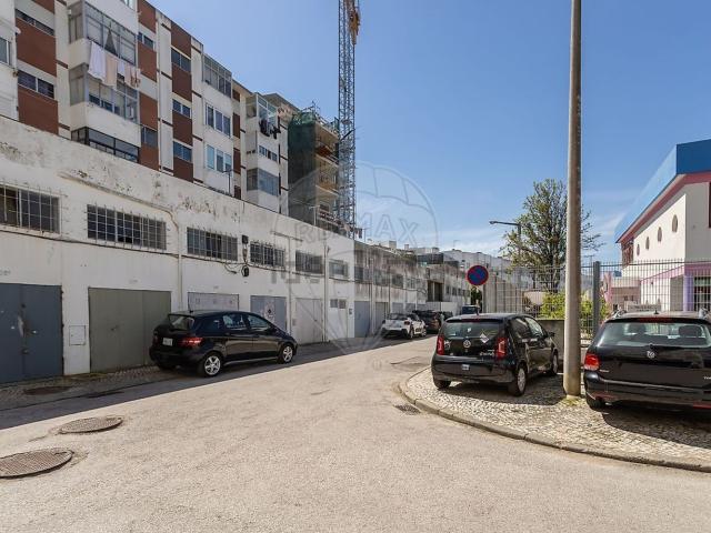Garagem, Laranjeiro e Feijó