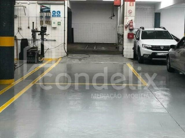 Garagem para venda ao Marquês, Porto 0m² Bonfim