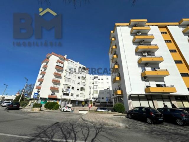 Garagem para venda no centro da cidade de Castelo Branco!