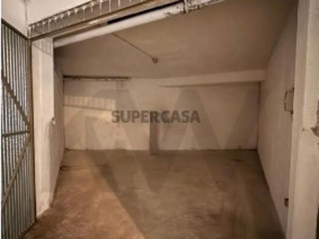 Garagem para venda no centro do Montijo Excelente oportunidade