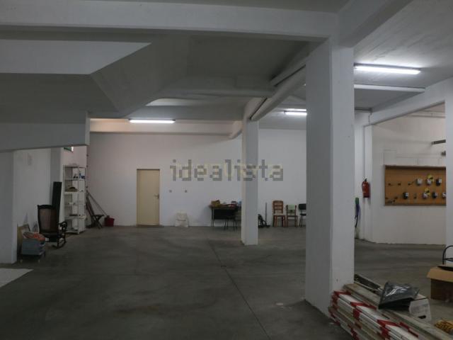 Garagem, Rio de Mouro