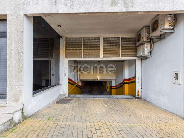 Garagem, São Victor