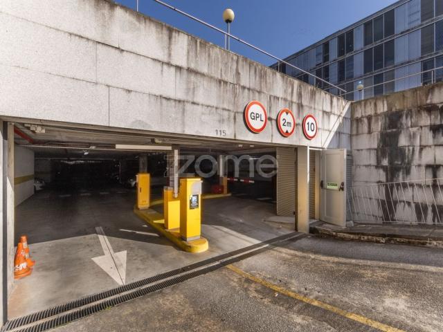 Garagem, São Mamede de Infesta