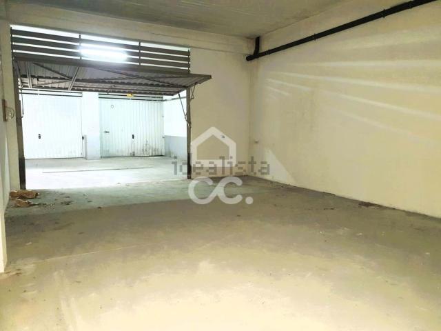 Garagem, São Sebastião