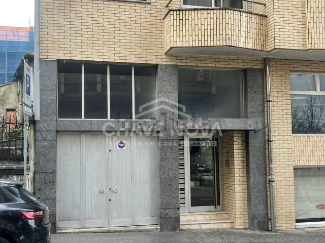 Garagem, Santa Marinha