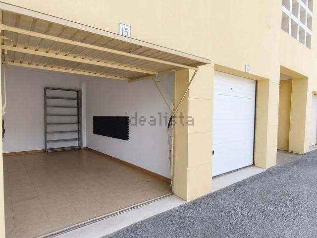 Garagem, Tavira