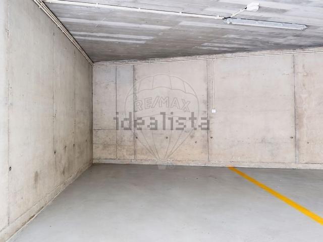 Garagem, Trindade, Cedofeita Santo Ildefonso Sé Miragaia São Nicolau Vitória