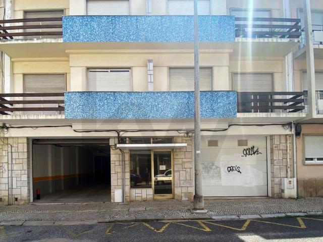 Garagem/Parqueamento, Caldas Da Rainha Nossa Senhora Do Pópulo, Coto e São Gregório, Caldas da Rainha | BPI Expresso Imobiliário