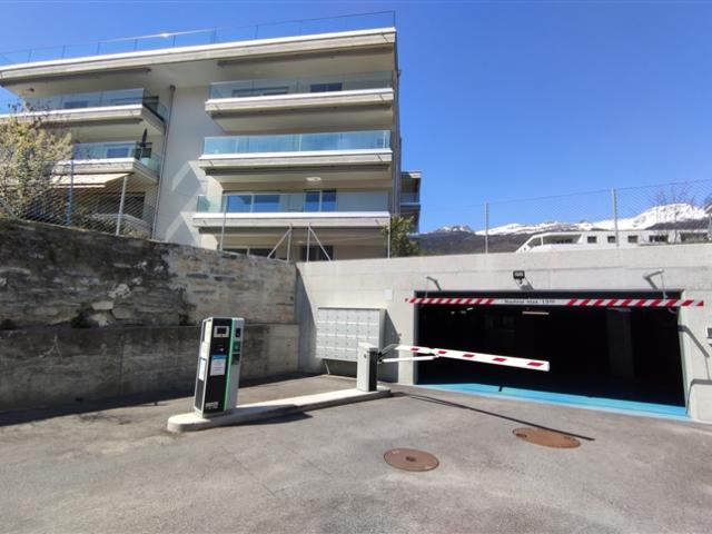 GARAGENSTELLPLATZ ZU VERMIETEN IN EINER TIEFGARAGE IN SIERRE