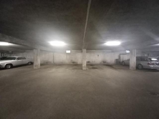 Garagenplatz per 1.5.2026 zu vermieten